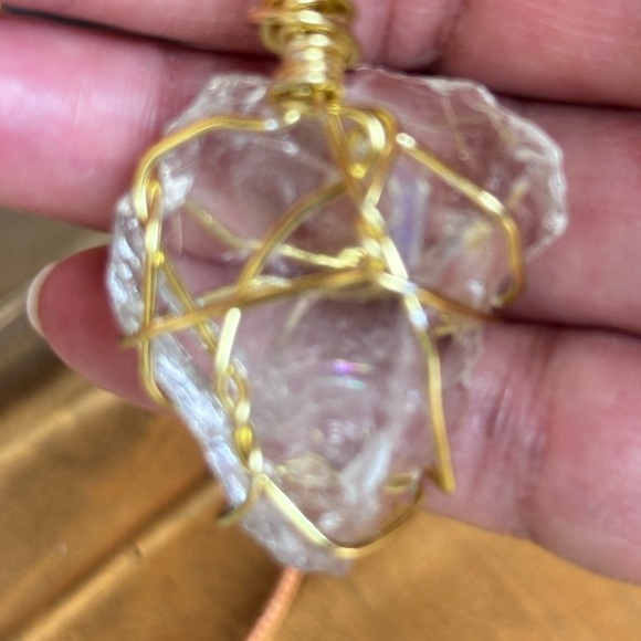 Gold Wire Wrapped Clear Quartz Gemstone Pendant Necklace handmade 4174-4217 - Picture 7 of 11